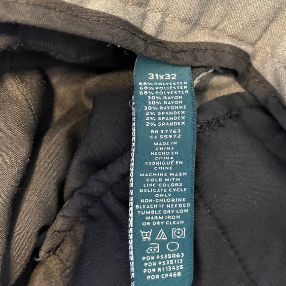 Men’s Perry Ellis gray dress pants. - Picture 5 of 5